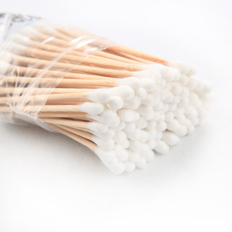 Wooden handle cotton swabs for cleaning