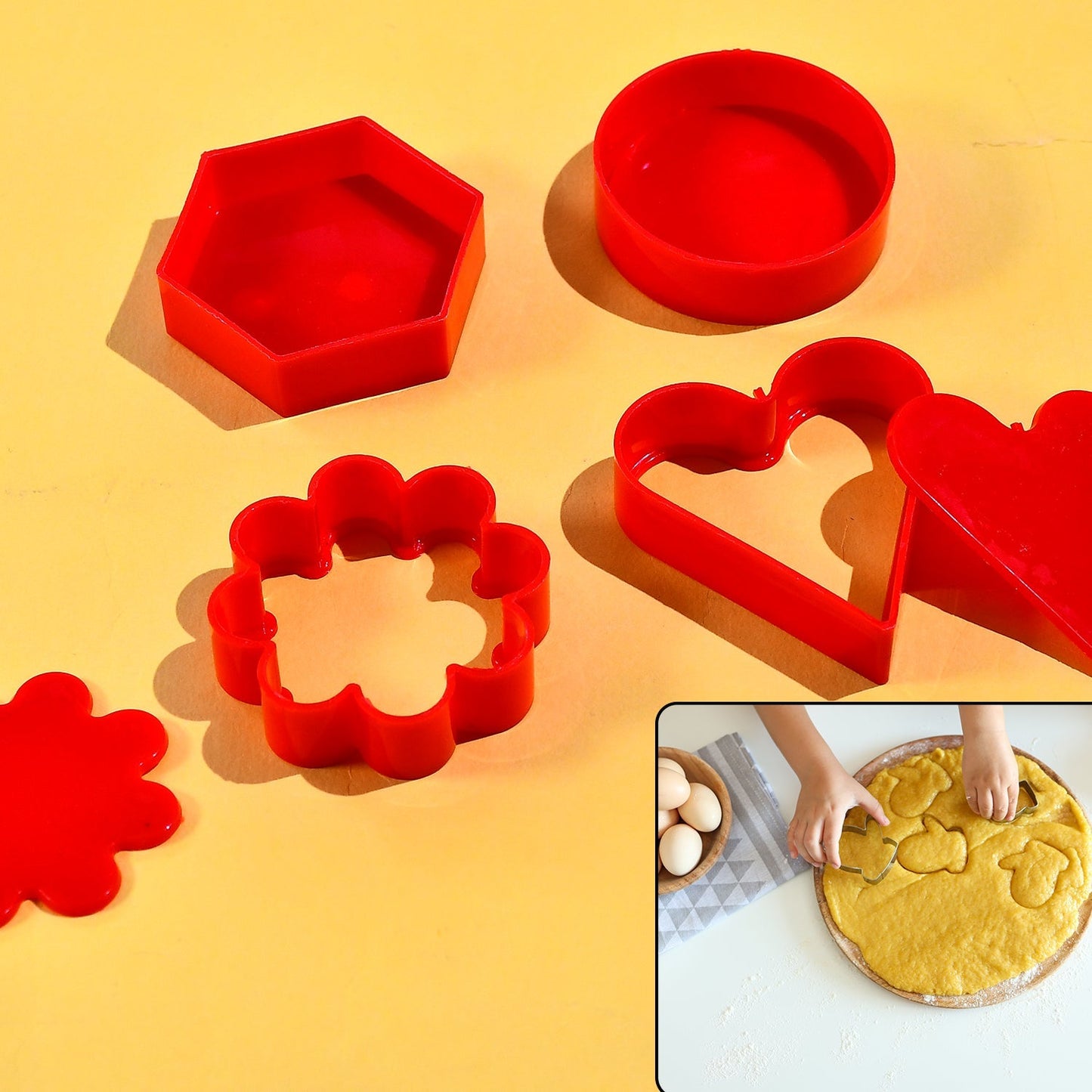 4-pack cookie cutters, heart, star, flower, round shapes.